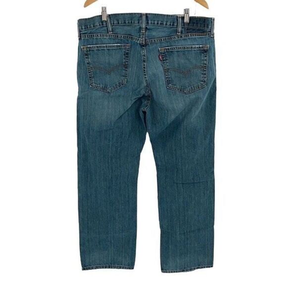 Levis Mens Mid‎ Rise Straight Leg Denim Jeans Medium Wash Size 40X32 - Picture 3 of 6
